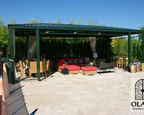 PERGOLA DE FORJA 08PyM-15 OLAYAHERRERIAYFORJA.COM.jpg