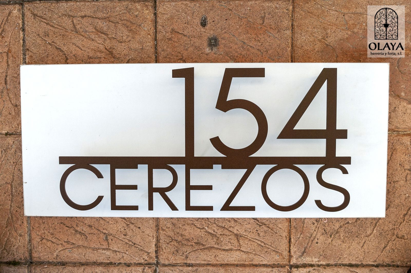 ROTULO-ACERO-CORTEN-68RO-04-LOSCAPRICHOSDEMARIA.COM_.jpg