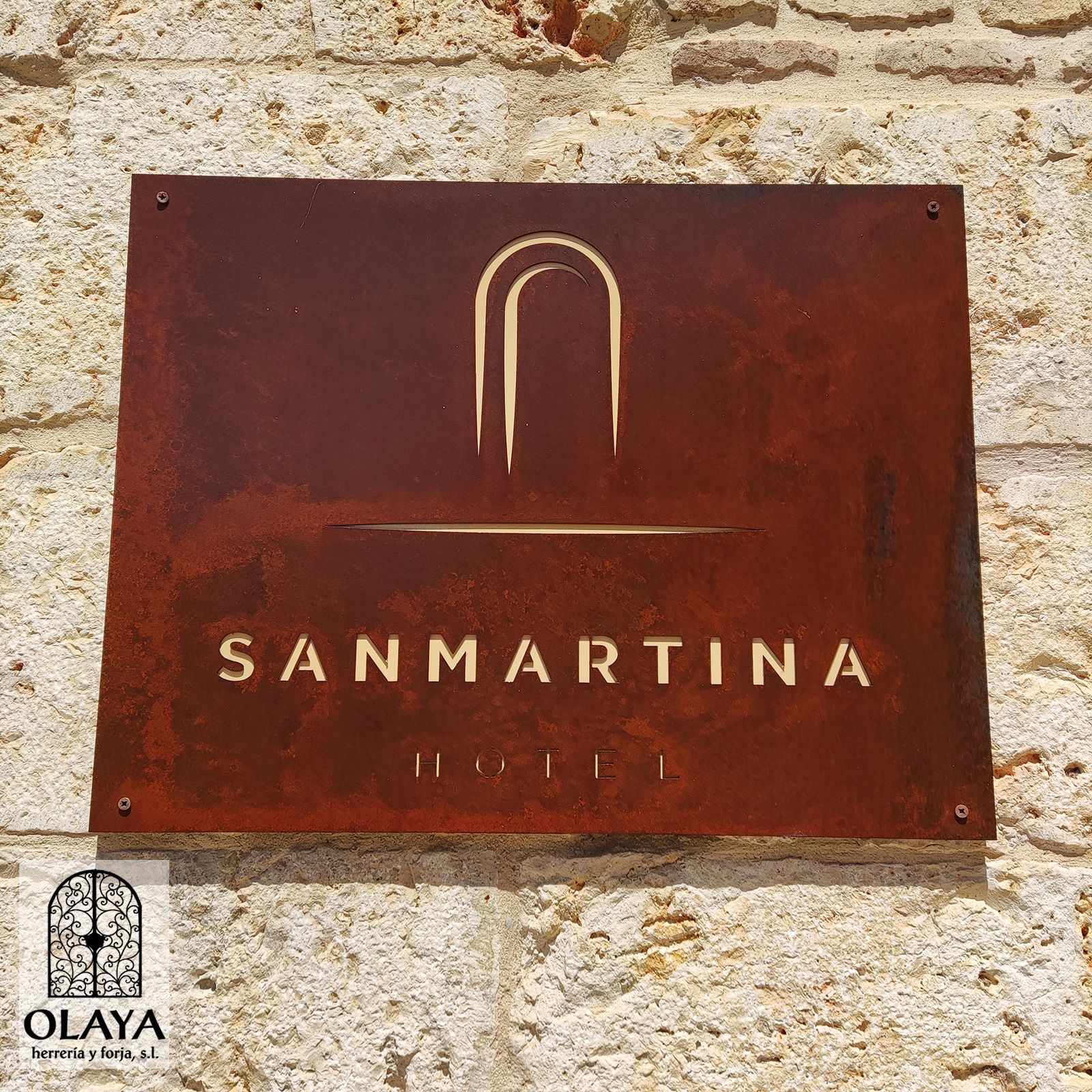 ROTULO-ACERO-CORTEN-70RO-02-LOSCAPRICHOSDEMARIA.COM_.jpg