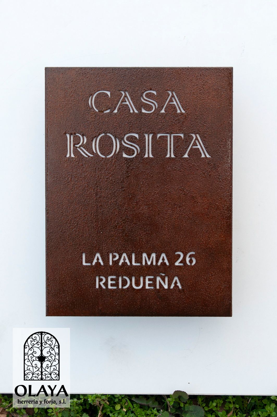 ROTULO-ACERO-CORTEN-81RO-01-LOSCAPRICHOSDEMARIA.COM