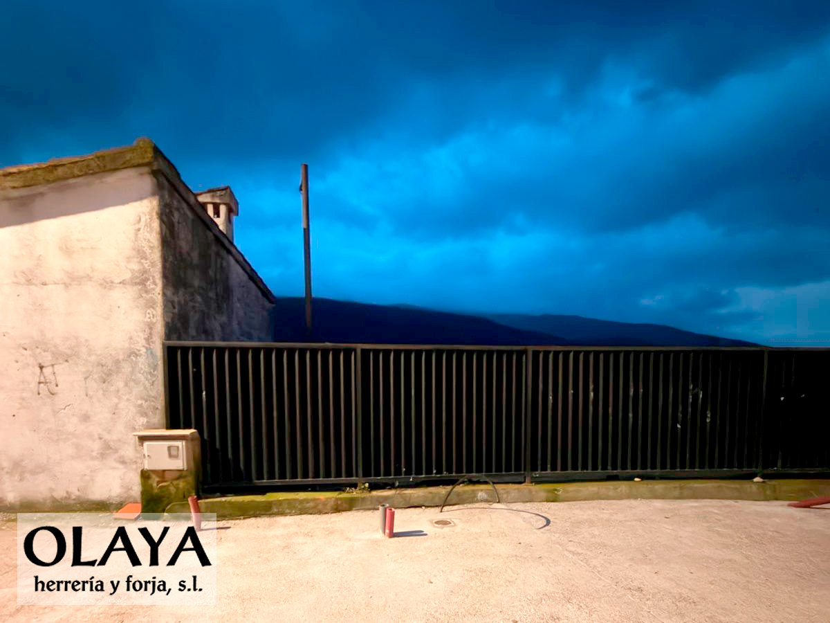 FUENTE DE ACERO CORTEN 30-02 OLAYAHERRERIAYFORJA.COM