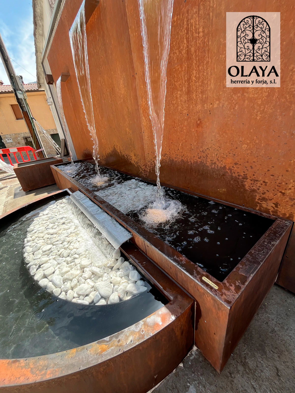 FUENTE DE ACERO CORTEN 30-13 OLAYAHERRERIAYFORJA.COM
