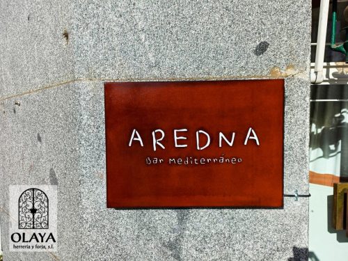 ROTULO-ACERO-CORTEN-102RO-01-LOSCAPRICHOSDEMARIA.COM 
