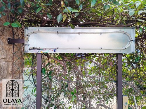 ROTULO-ACERO-CORTEN-104RO-01-LOSCAPRICHOSDEMARIA.COM 